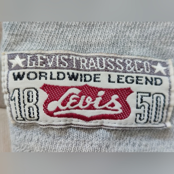 Levis sleeveless Sweater For men Size L - Picture 6 of 8